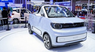 Thương hiệu xe điện bán chạy nhất Trung Quốc ra mắt mẫu xe điện mui trần mini, giá chỉ hơn 4000 USD